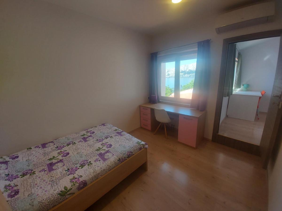 Kricin 14 Laura Appartement Baška